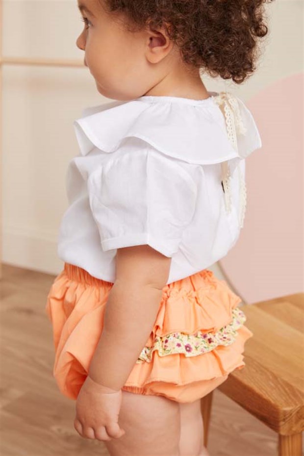 Baby Joko - Çocuk Keten Beyaz Renkli Önü Dantelli Fırfırlı Seyyar Yaka